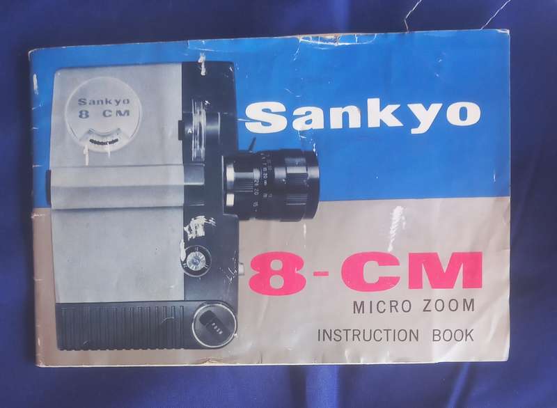 Vintage Sankyo 8-cm camera with bag
