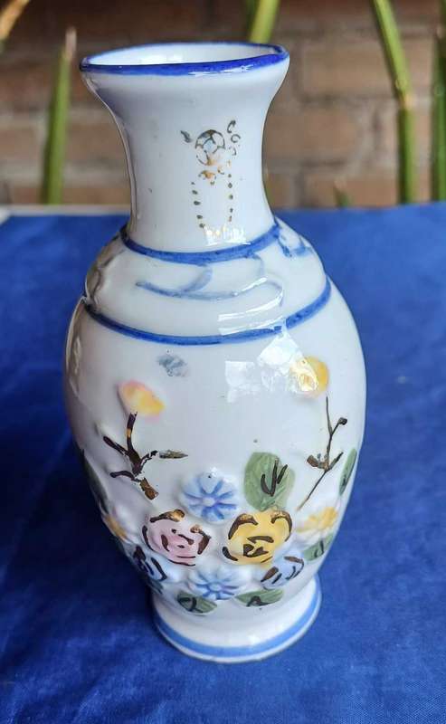 Small flower pot