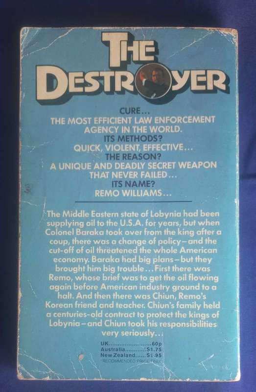 The destroyer no 16: Oil slick by Richard Sapir & Warren Murphy