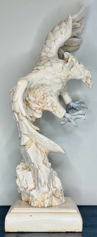 Vintage Eagle Statue (46cm x 20cm - 3.7kg)