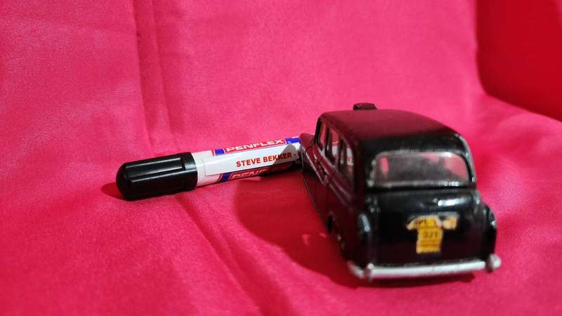 London Cab by H Seener LTD (1:43)