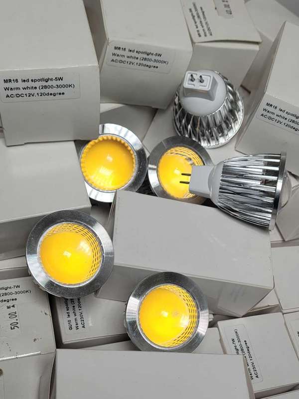 High Quality AC/DC 12v  MR16 Spot Light Bulbs, 5w (Bid Per Piece)