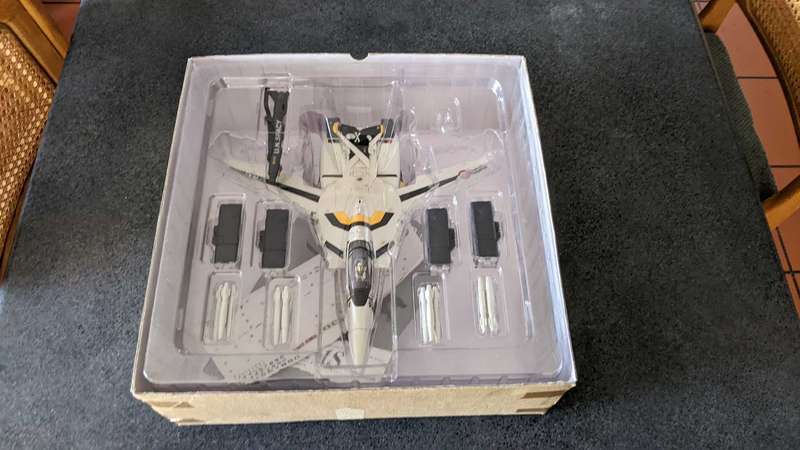 Yamato 1/48 Macross Robotech VF-1S Roy Focker