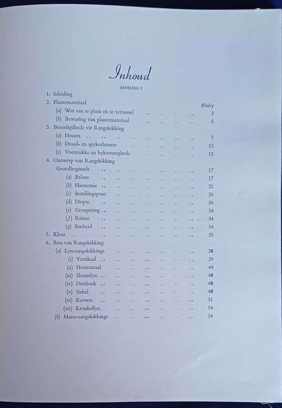 Die kuns van blommerangskikking deur Mattie M du Toit 1954