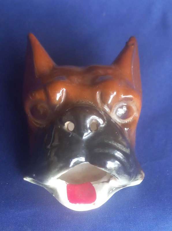Small vintage doghead ashtray