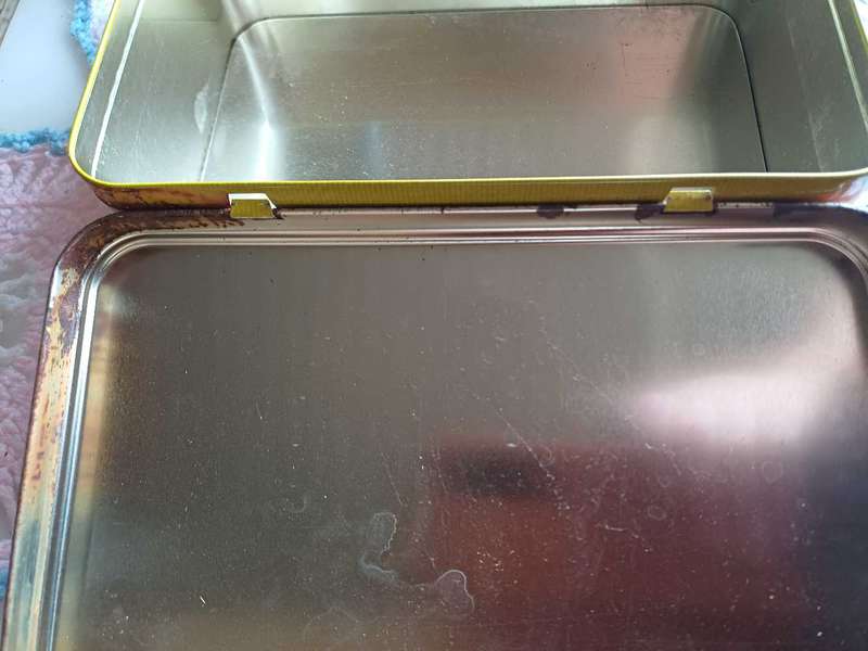 Vital tea tin
