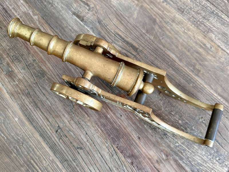 Large Brass Canon (46cm & 6.6kg)