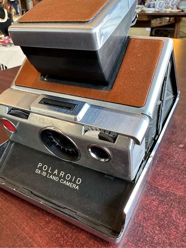 Polaroid SX-70 Vintage Camera