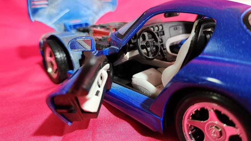 Dodge Viper (1:18)