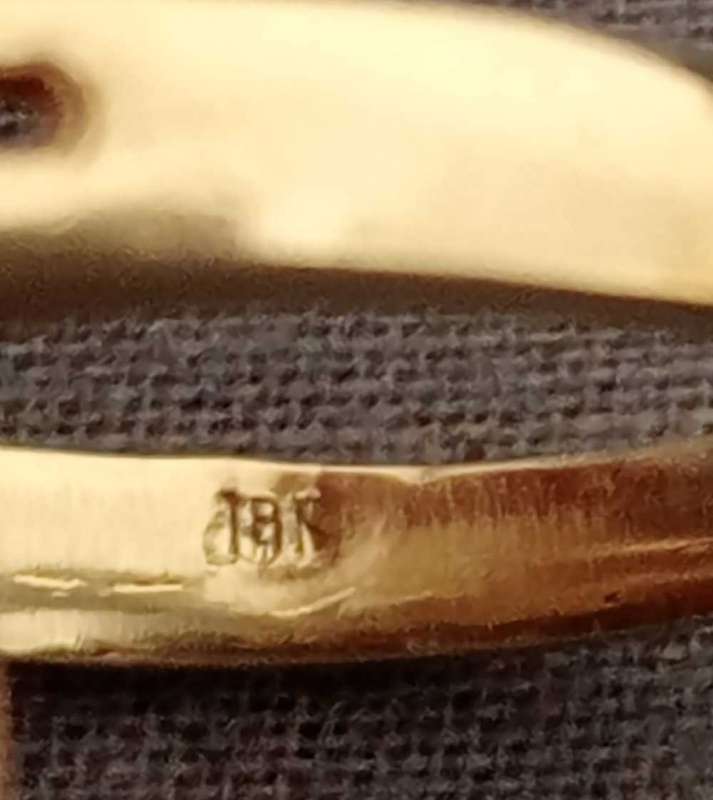 18k yellow gold Pearl ring vintage 1981