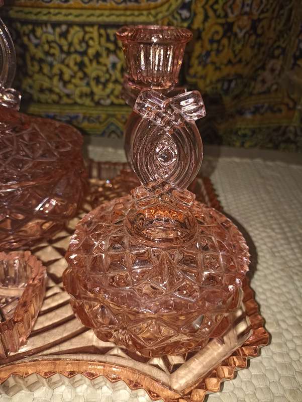 Carnival vintage dressing set