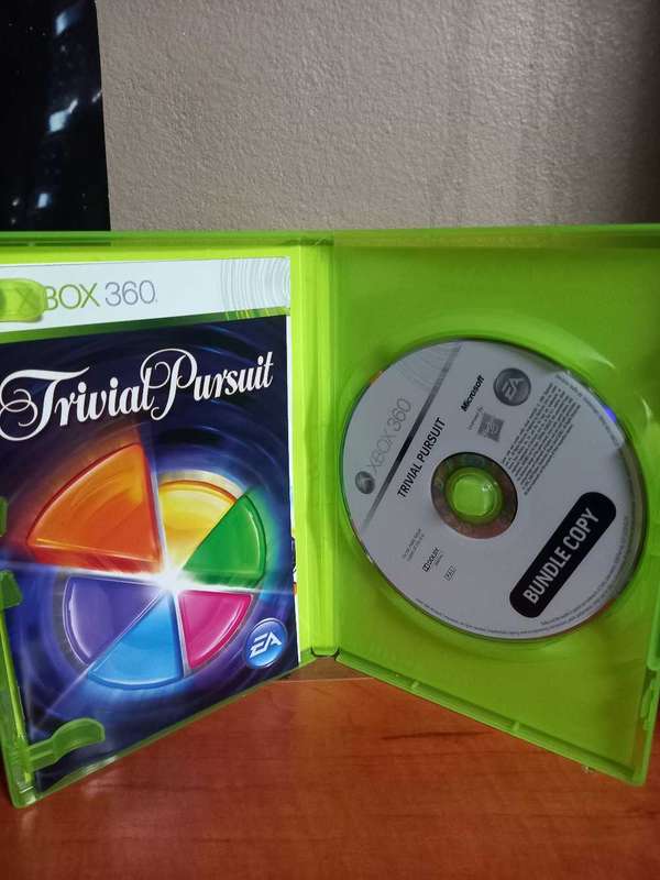 Burnout Paradise The Ultimate Box / Trivial Pursuit
