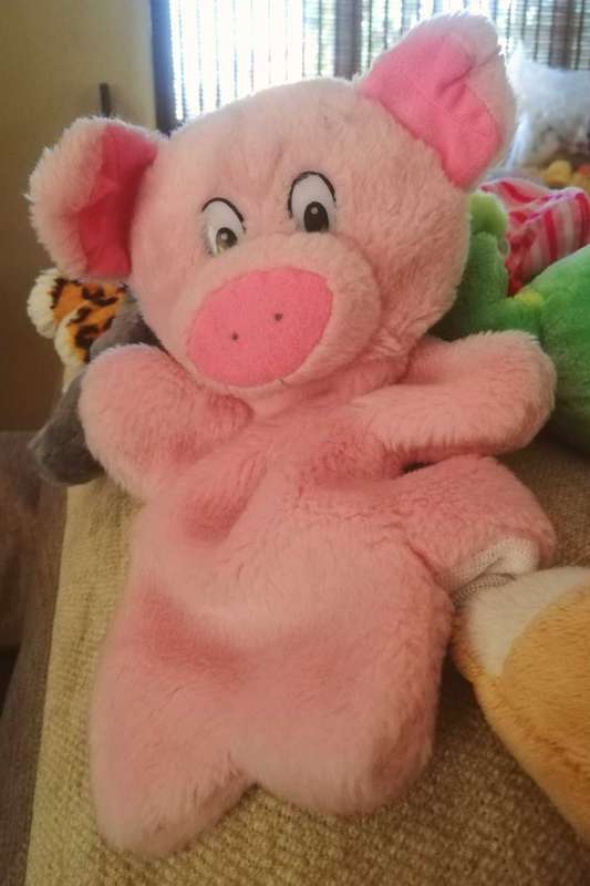 Pinky the Piggy Hand Puppet. 30cm.