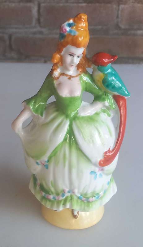 Tudor figurine