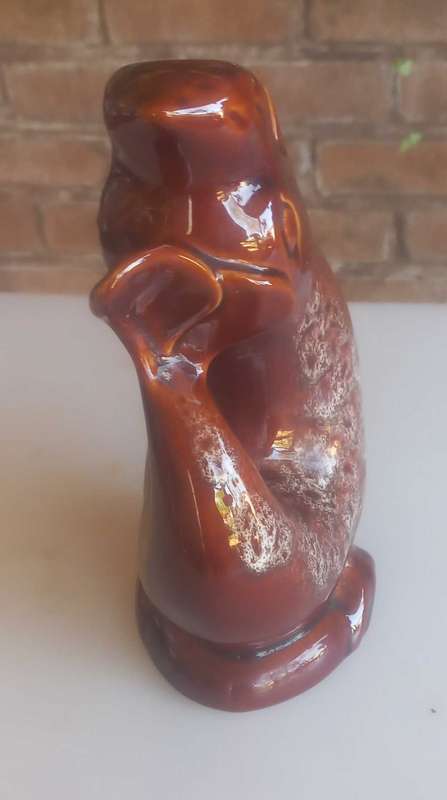 Kernewek pottery vase
