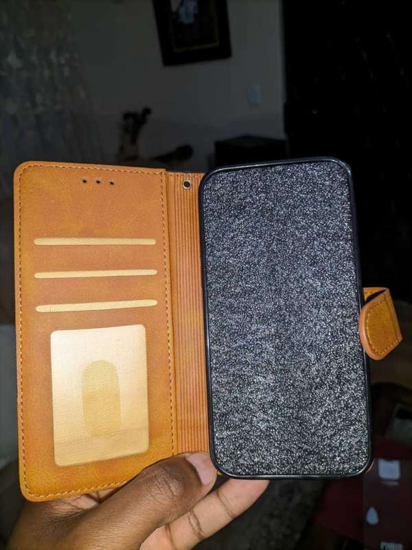 iPhone 12 Carrying Case