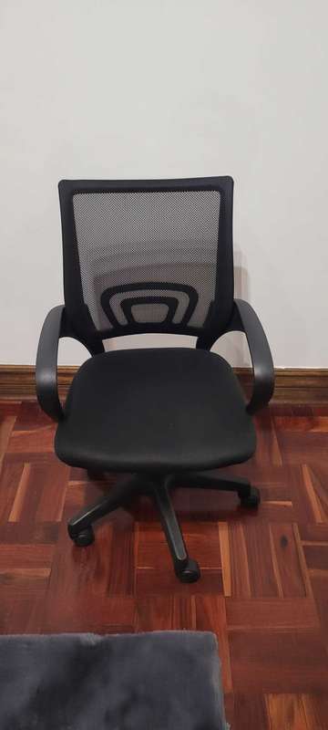 Midback office chair