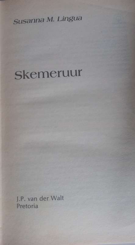 Skemeruur deur Susanna M Lingua