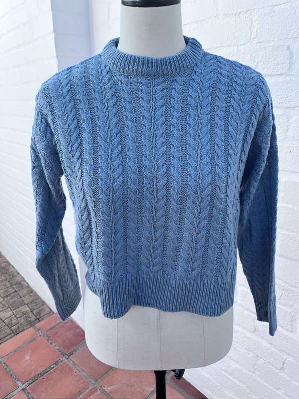 Blue cable jersey (S-M)