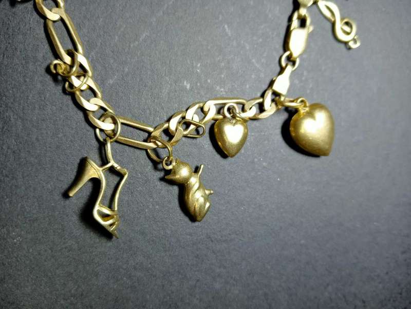9ct Gold Charm Bracelet