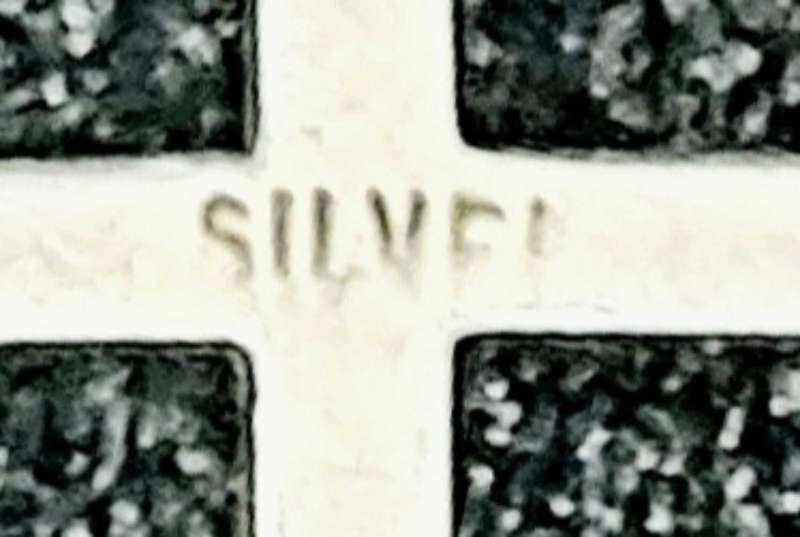 Silver cross pendant