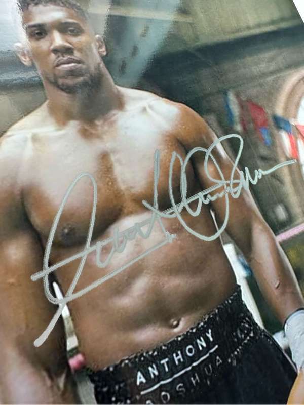 ANTHONY JOSHUA -  AUTHENTIC AUTOGRAPH - 100% ORIGINAL - WITH COA