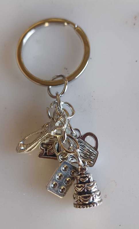 Baking keyring