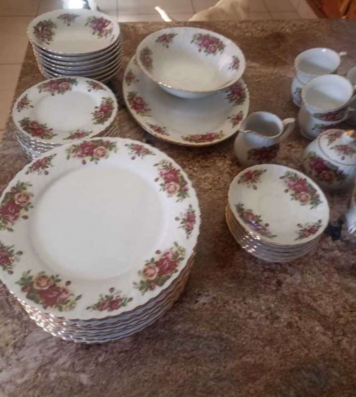 Royal China English Rose tea and Dinner set