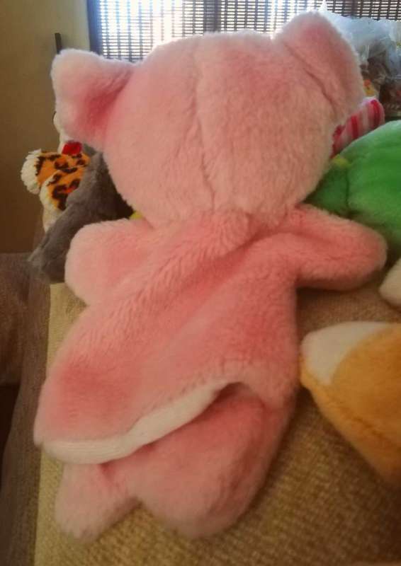 Pinky the Piggy Hand Puppet. 30cm.