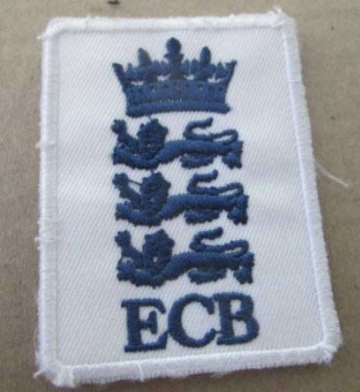 Cricket country patches x5 australia.india.england.pakistan.zimbabwe
