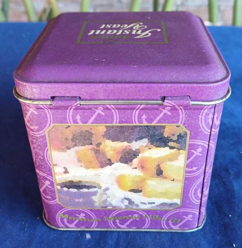 Anchor instant yeast tin