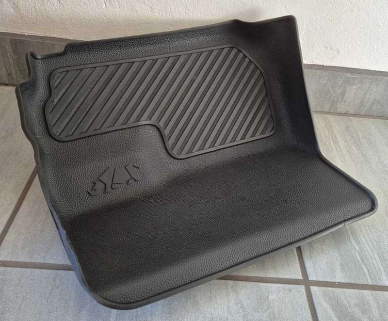 Suzuki Jimny 3rd Gen Heavy Duty Moulded Mats
