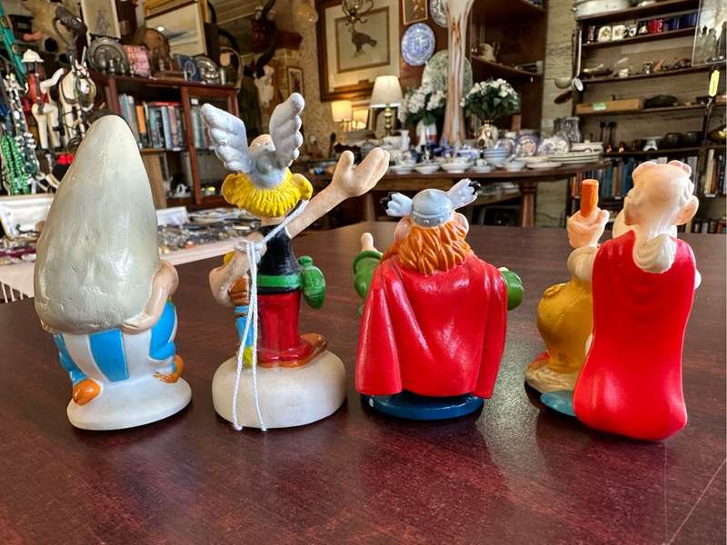 Asterix & Obelix rubber figurines ( x 4 )