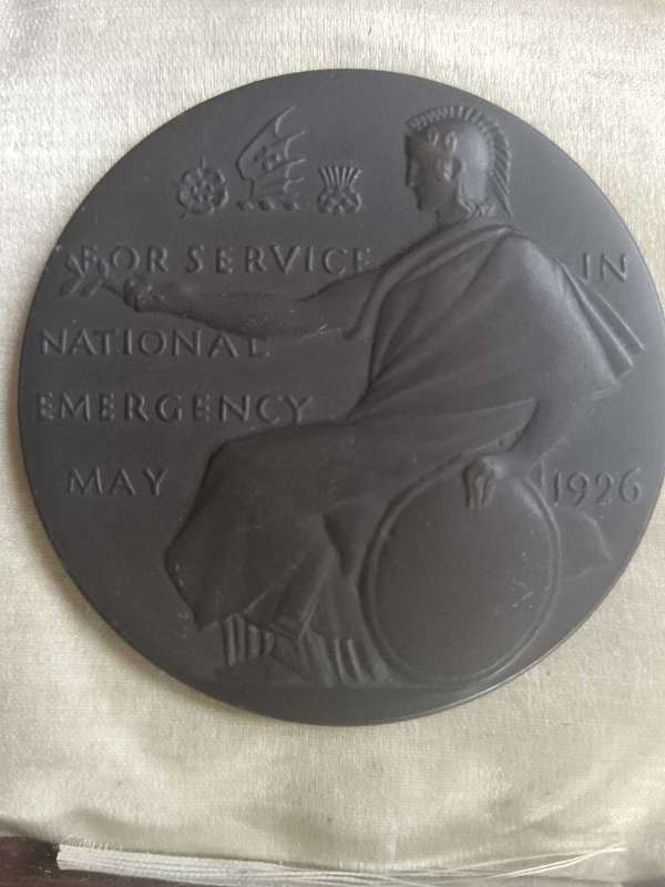 Bronze Medallion with Original Case for National Emergency  General Strike May 1926