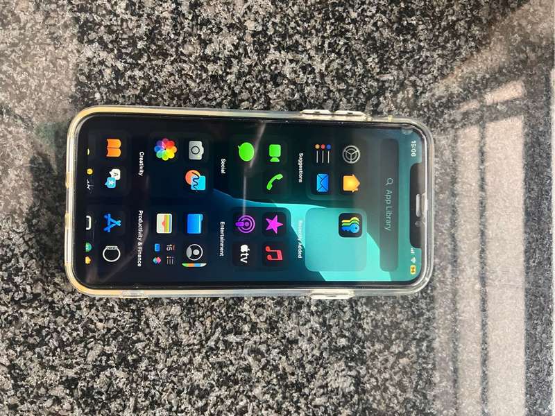 iPhone XS