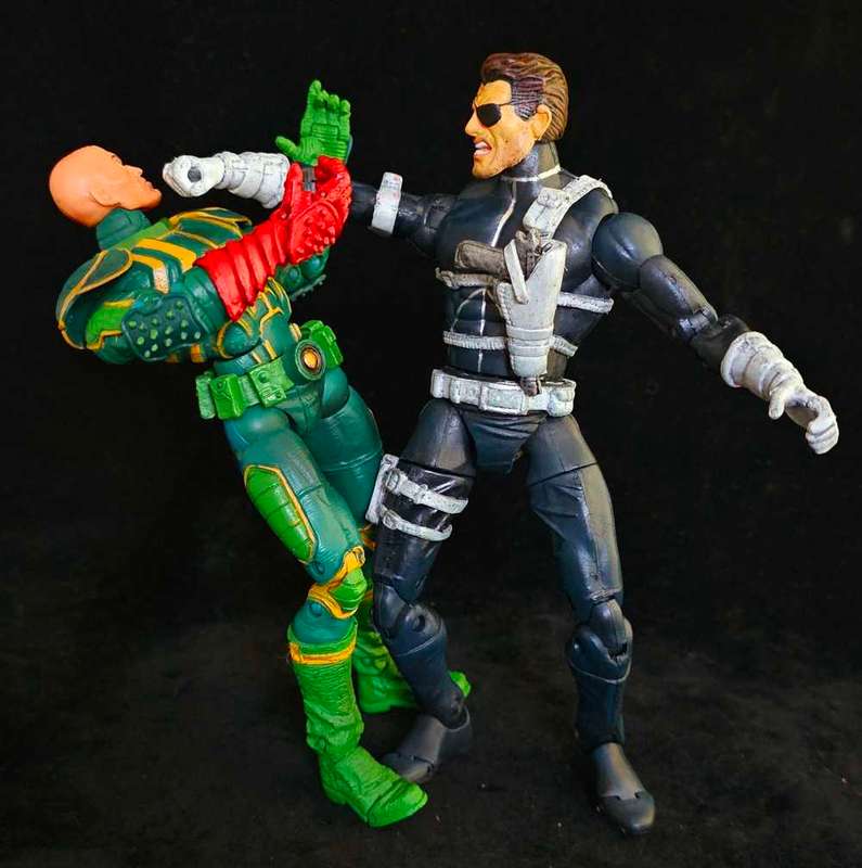 ToyBiz Marvel Legends Classic Nick Fury