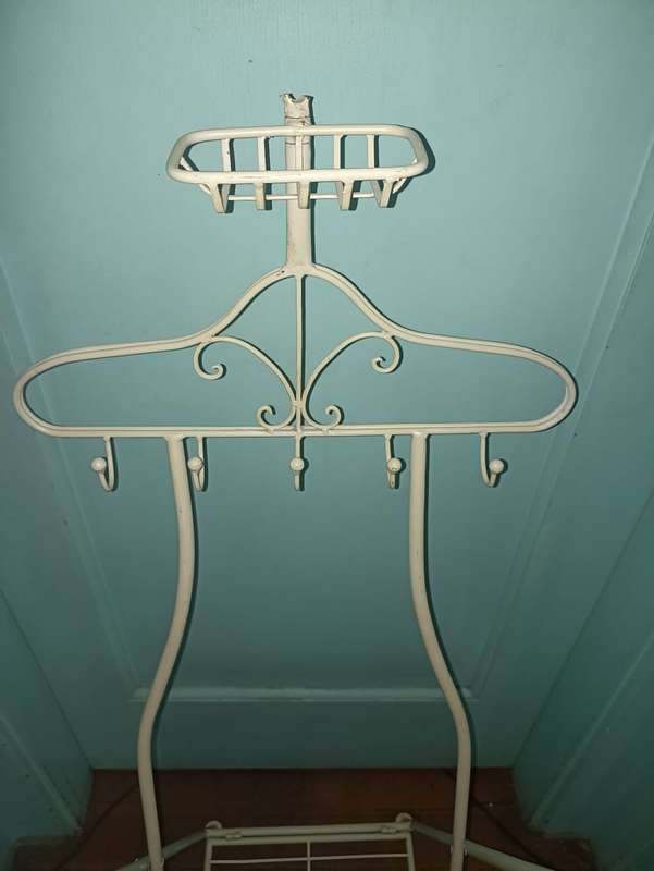 Vintage  steel towel stand