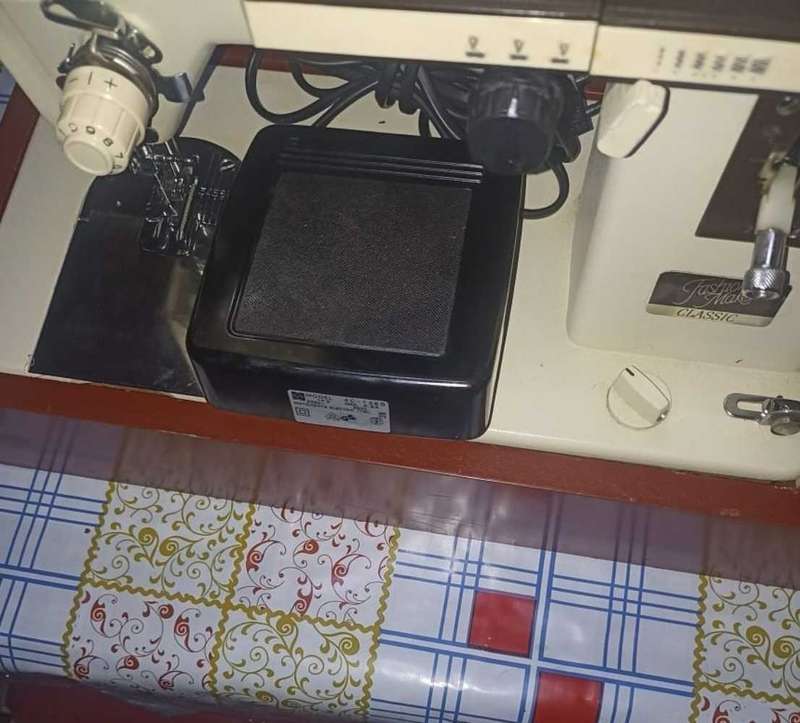 Singer sewing machine