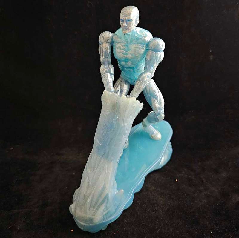 ToyBiz X-Men Classics Iceman