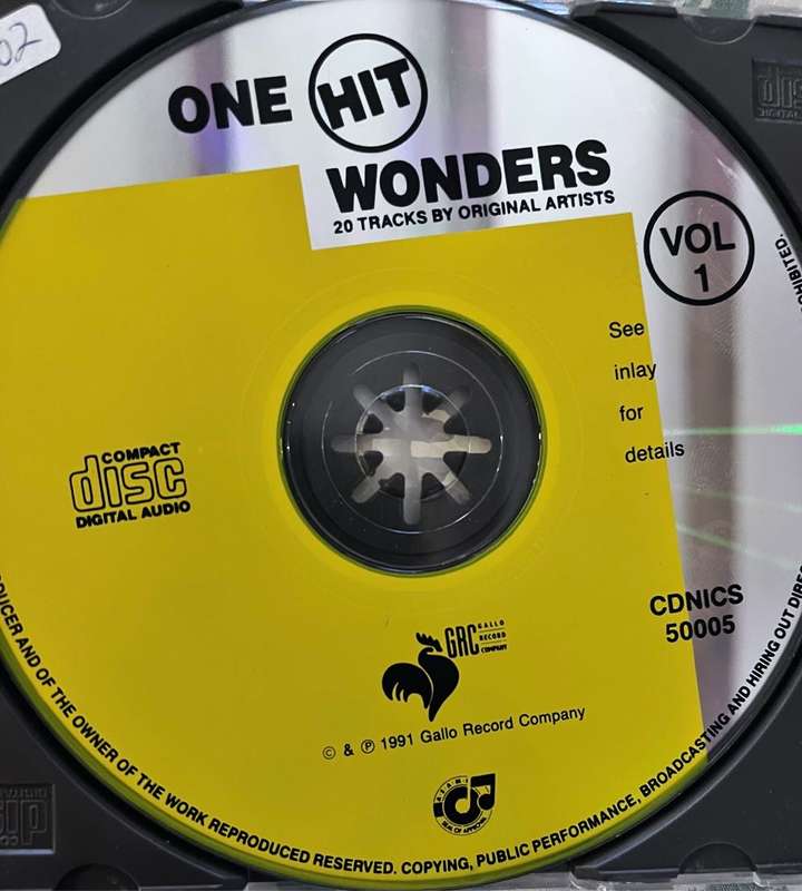 One Hit Wonders Vol 1 (CDNICS 50005)