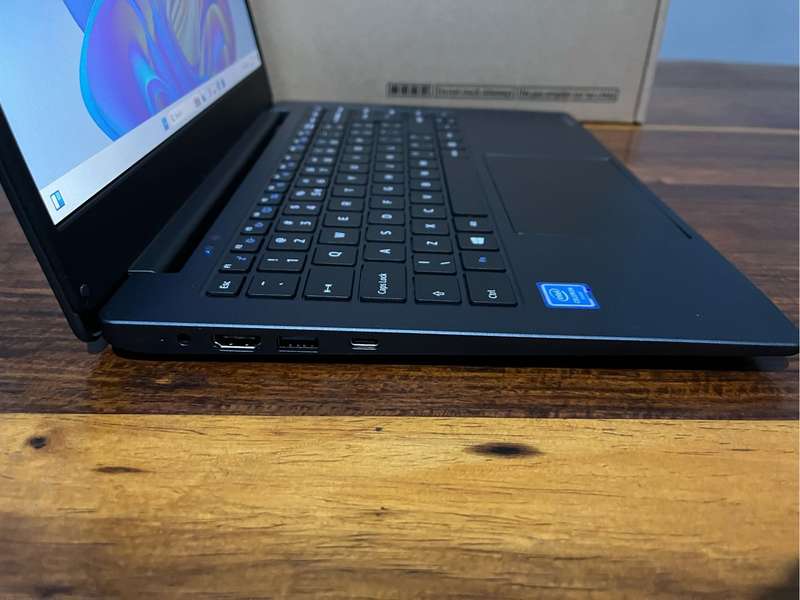 Dynabook / Toshiba
