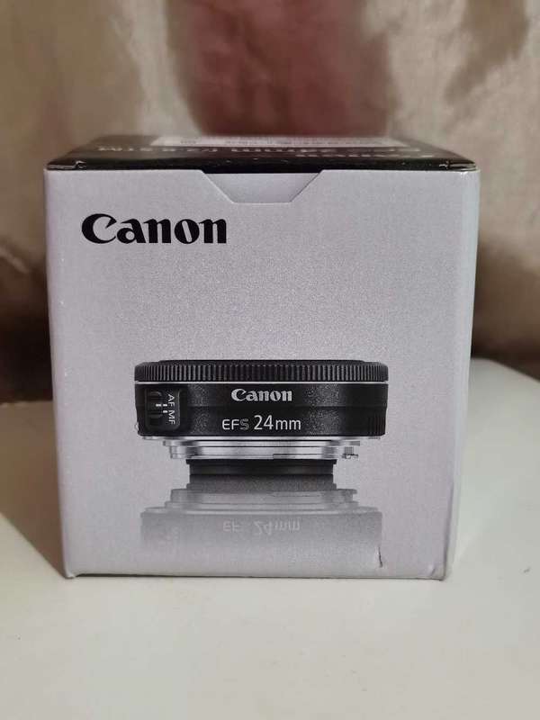 Canon EFS 24mm f2.8 STM pancake lens