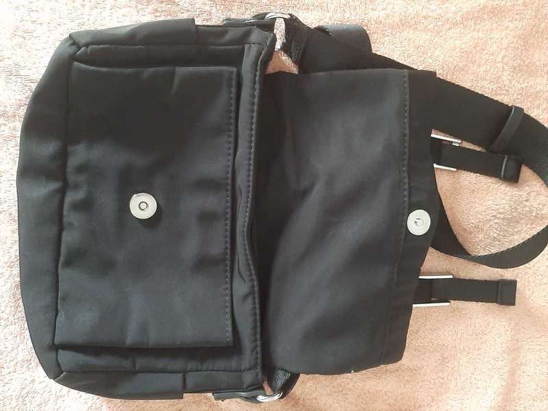 Zara cross body bag for ladies