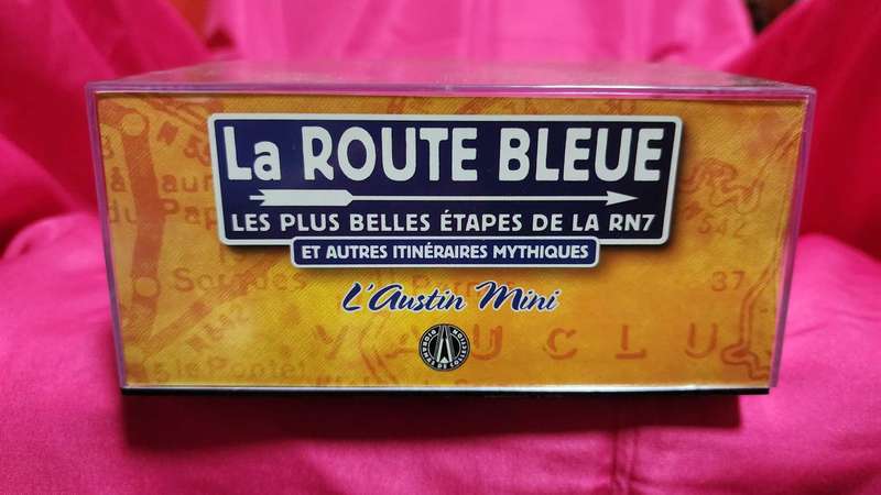 LA Route Bleue " L' Austin Mini