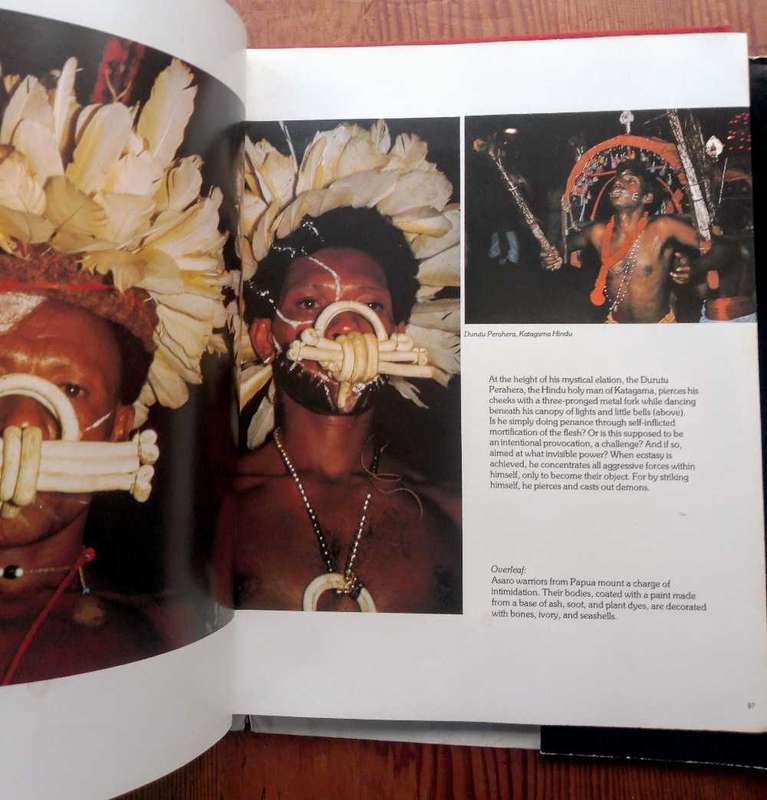 Ritual and Seduction - The Human Body as Art by André Virel