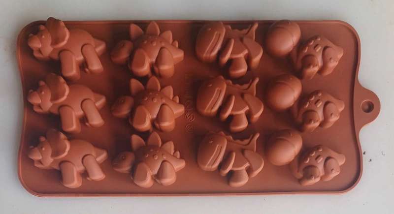 12 Grid dinosaur silicone mould