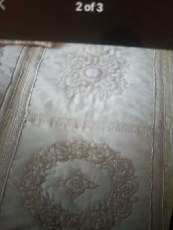 DOUBLE BED CANDLEWICK QUILT