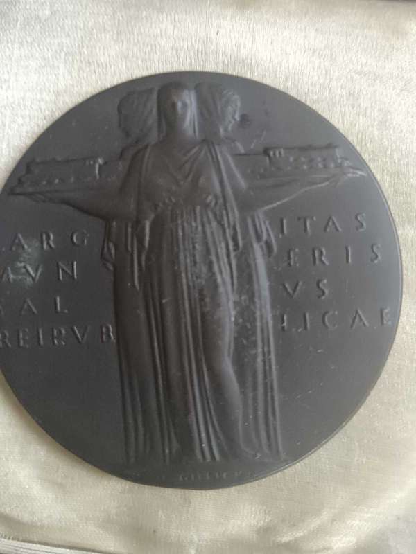 Bronze Medallion with Original Case for National Emergency  General Strike May 1926