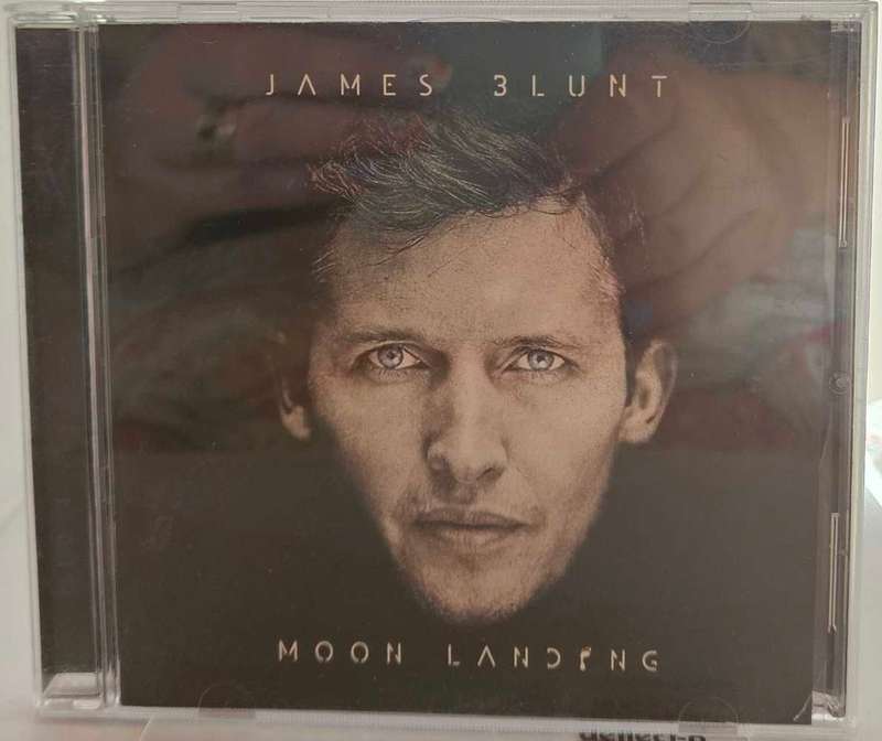 James Blunt Moon Landing.    1146