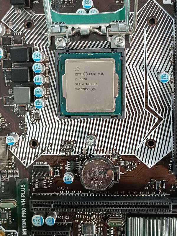 i5 Gaming PC*Radeon GPU*SSD*16GB Ram
